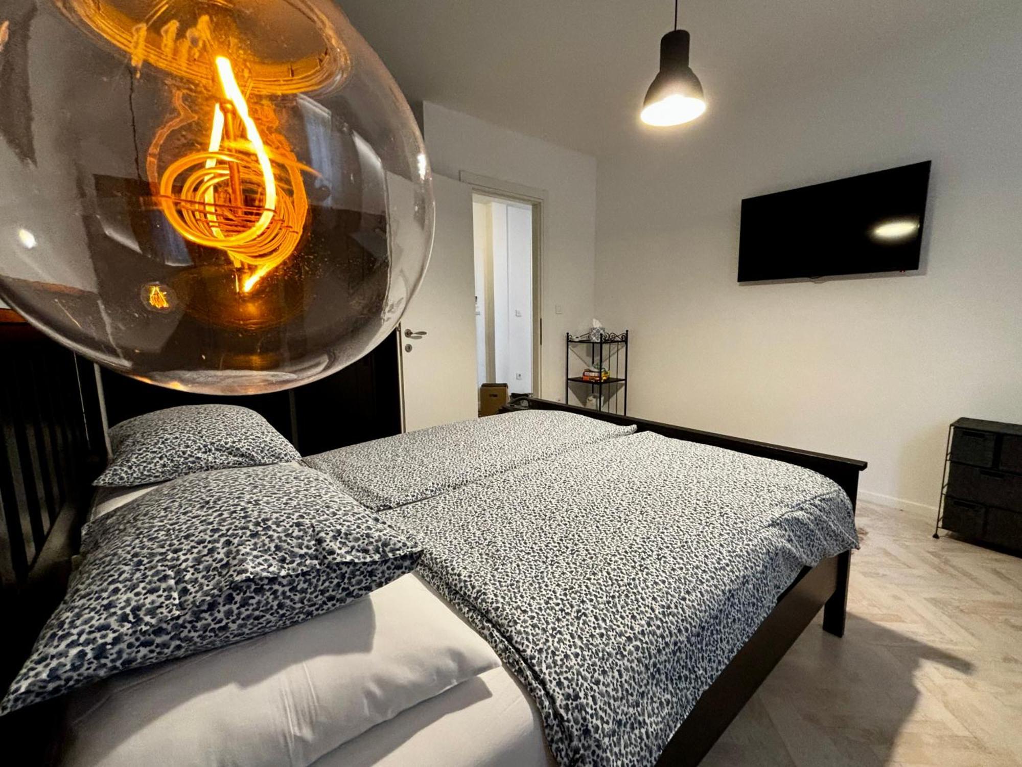 Split Right Place****Cozy And Completely New المظهر الخارجي الصورة